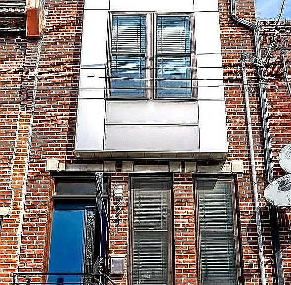 2241 Cross St — Photo 1