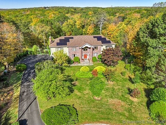 2nd image of 41 Ridge Line Road