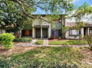 7816 Lemonwood Ct #220, Temple Terrace, FL 33637