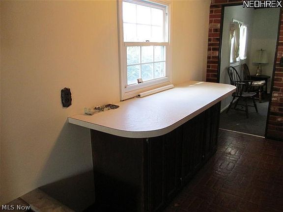 3rd image of 4226 Atlantic Ave W #13