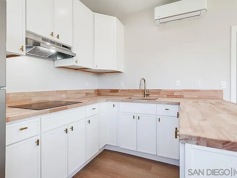 122 Lancer Ave #A — Photo 2