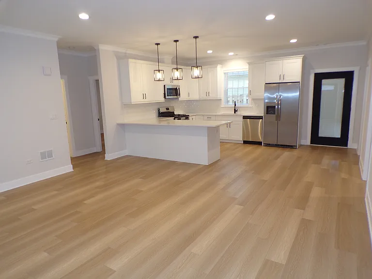 33458 N Evergreen Dr — Photo 9