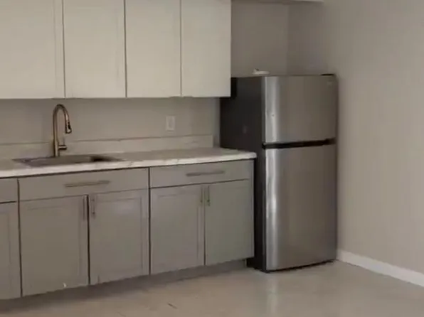 351 Bruche Llc, 351 15th Ave APT 1, Newark, NJ 07103