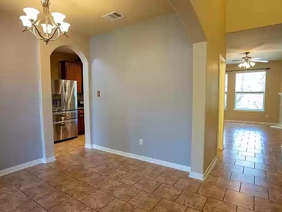 4th image of 11629 Cherisse Dr