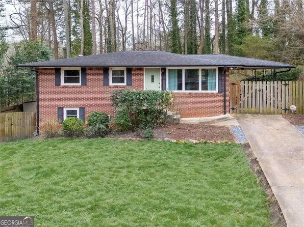 3541 Brookfield Ln, Decatur, GA 30032