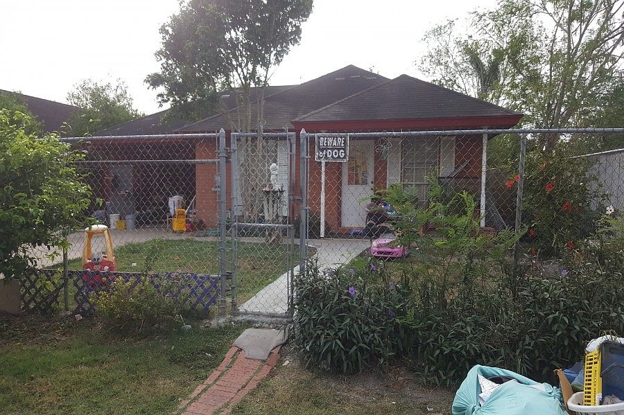 1st image of 2272 El Portal St