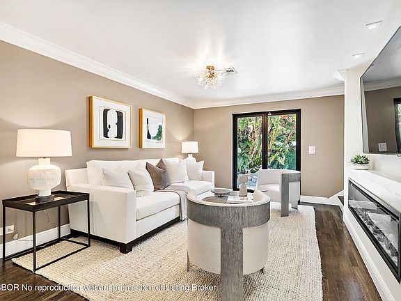 4th image of 217 Avila Rd