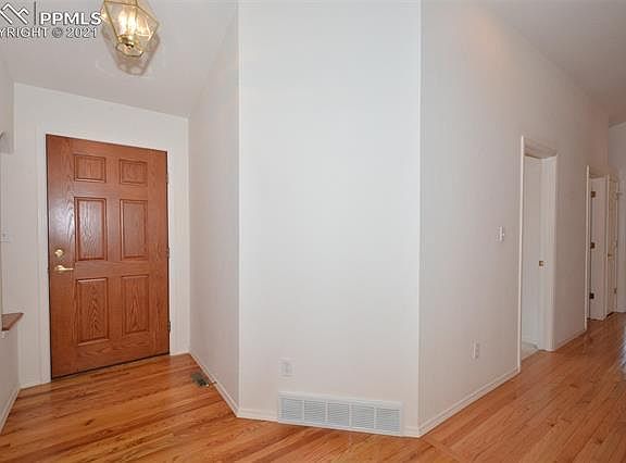 3rd image of 6678 Showhorse Ct