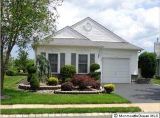23 Saxony Cir, Manchester, NJ 08759