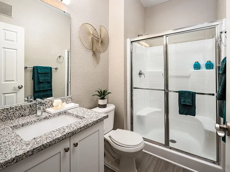 The Grand Reserve at Park Isle Apartments — Photo 30
