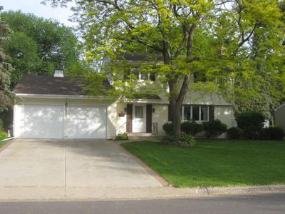 6813 Chapel Ln, Edina, MN, 55439