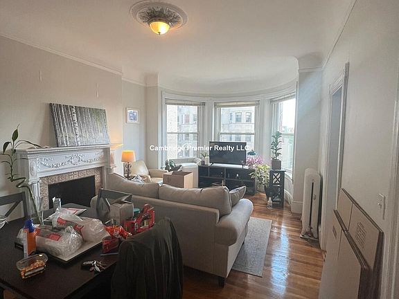 5th image of 891 Mass Ave #9