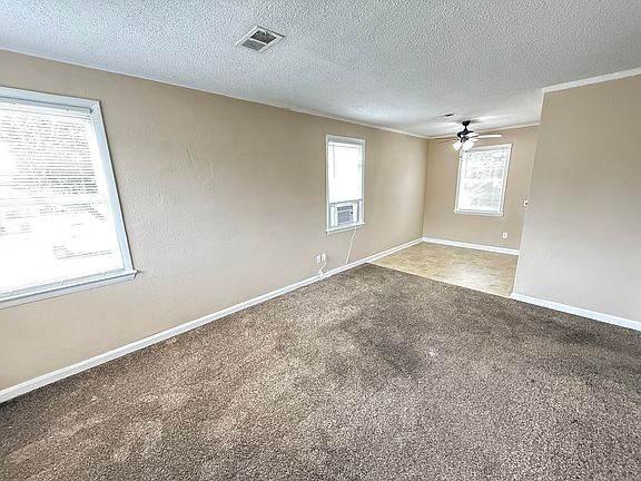3rd image of 3400 Rochester Rd