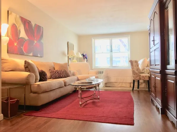 309 E 87th St APT 6U, New York, NY 10128