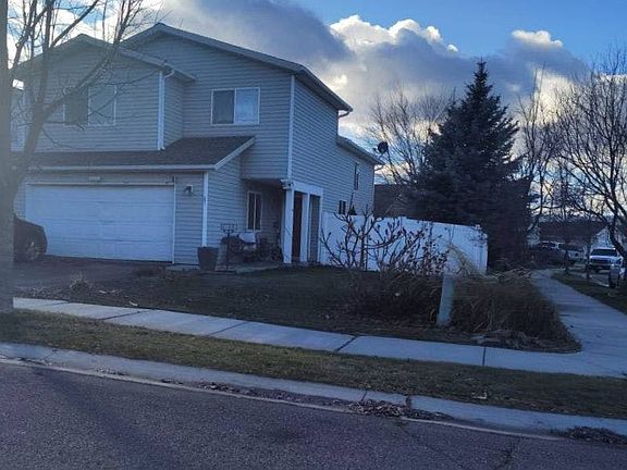 2nd image of 67 Empire Loop