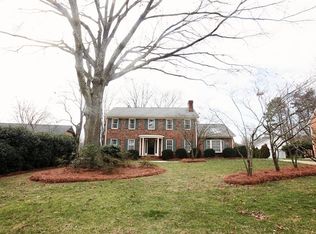 814 Rollingwood Dr, Greensboro, NC 27410