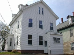 15 Symonds St, Salem, MA 01970
