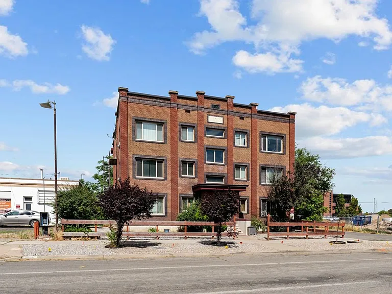 2675 Grant Ave — Photo 8