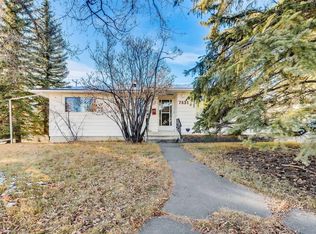 7431 E 5th St SW, Calgary, AB T2V 1B6