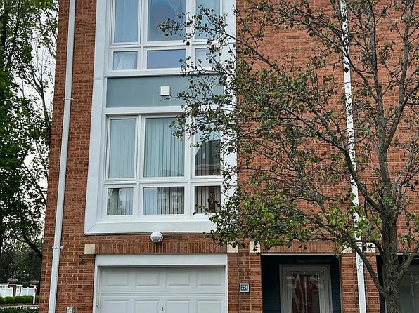 208 Main Sail Ct