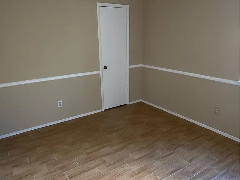 22503 Dabney Manor Ln — Photo 16