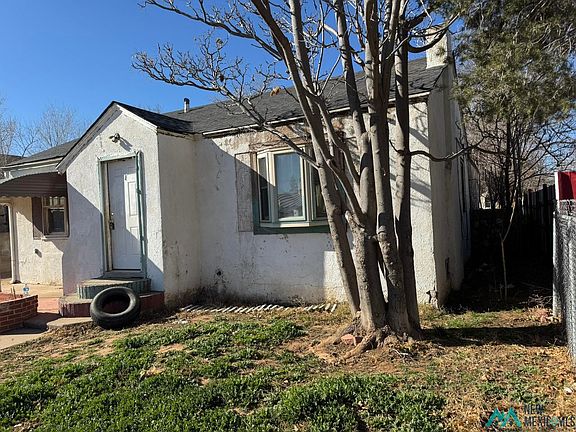 2nd image of 1420 Wallace St