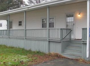 14 Clems Way, Acushnet, MA 02743