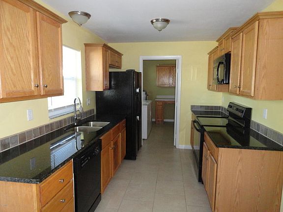 2nd image of 4028 Holder Park Dr