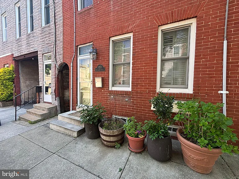 1153 Riverside Ave — Photo 34