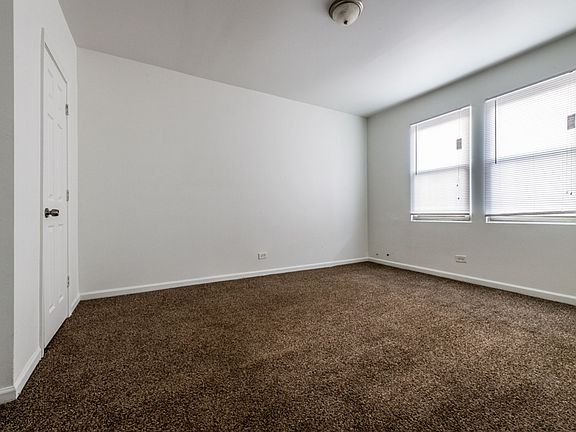 5th image of 5800 S Artesian Ave Unit 2S