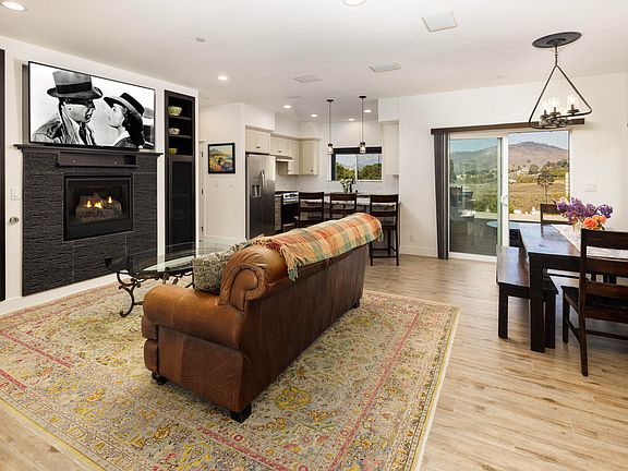 2nd image of 357 Los Cabos Ln