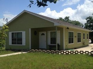811 1st St, Kyle, TX 78640