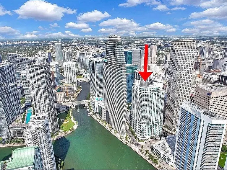 300 S Biscayne Blvd #L-1232 — Photo 17