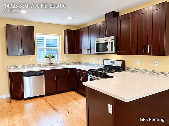 4th image of 14025 35th Ave NE