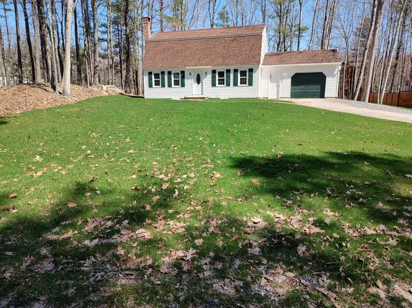 81 Orchard Rd, Wells, ME 04090