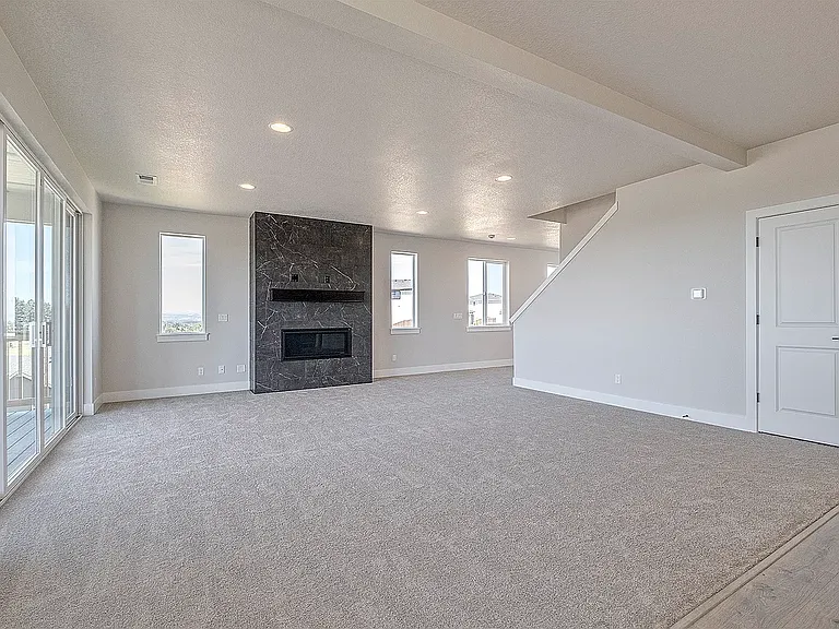 12455 SW Trask St — Photo 7