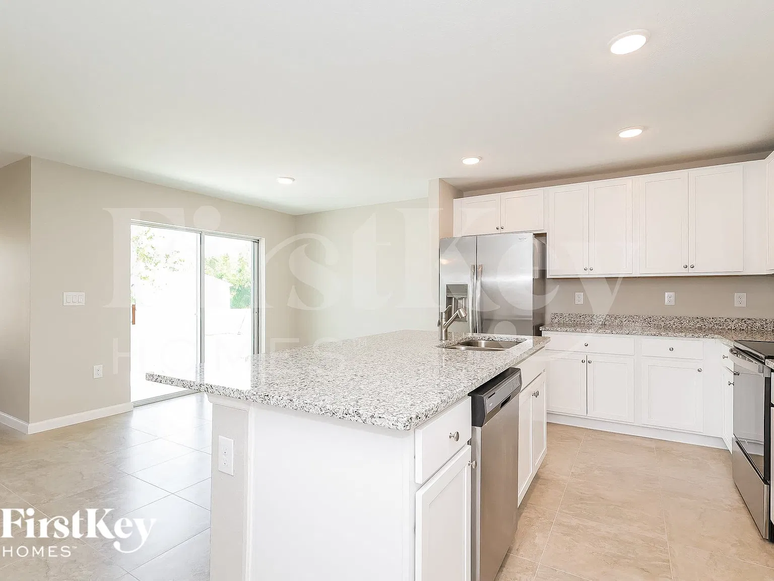 4 bed, 2.0 bath, 1598 sqft, $2,025 — Photo 4