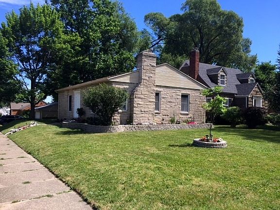 5th image of 501 E Woodside St