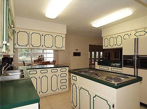 kitchen open to breakfast & den  