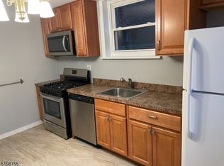 357 Franklin St APT 8, Bloomfield, NJ 07003