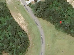 811 Sweetgrass St, Holly Ridge, NC 28445