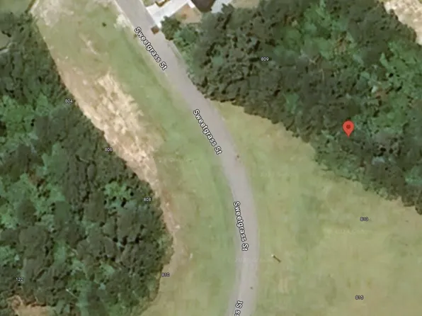 811 Sweetgrass Street, Holly Ridge, NC 28445