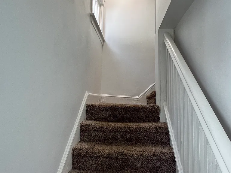 802 Bridge St #2 — Photo 3
