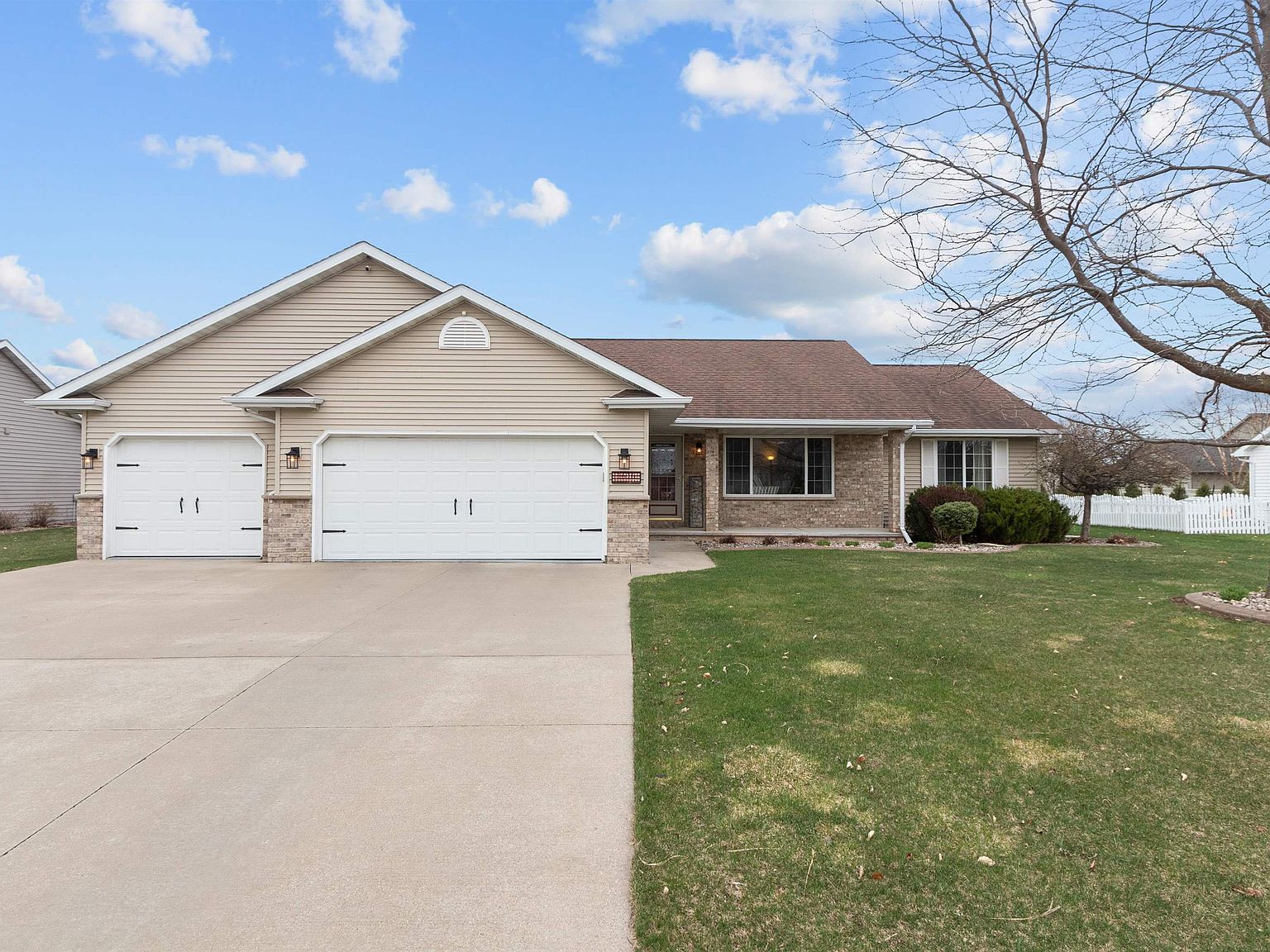 1616 Pendleton Rd, Neenah, WI 54956 Zillow