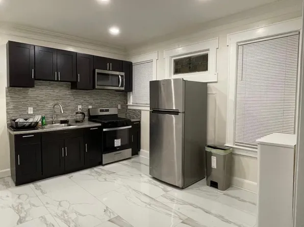 151 Mapes Ave, Newark, NJ 07112