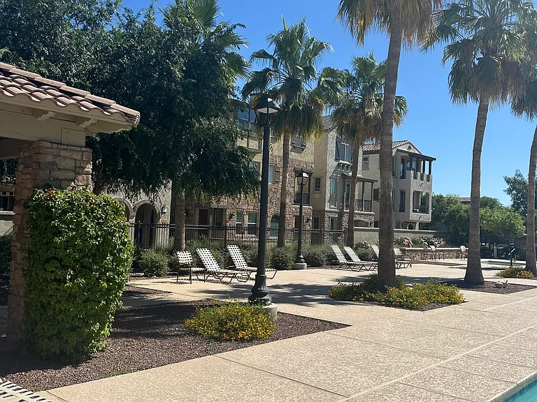 2670 S Voyager Dr #109 — Photo 25