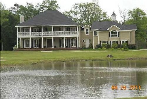 2nd image of 3937 Thorn Chase Ln
