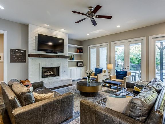 3rd image of 7766 Goforth Cir