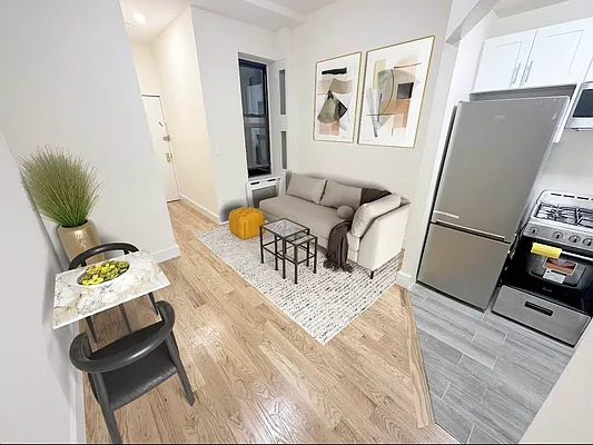 Rented by Guidance Realty Corp. | media 4