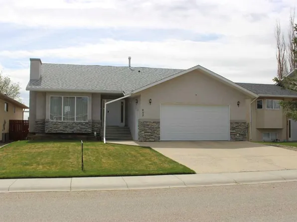 605 Maple Pl N, Picture Butte, AB T0K 1V0
